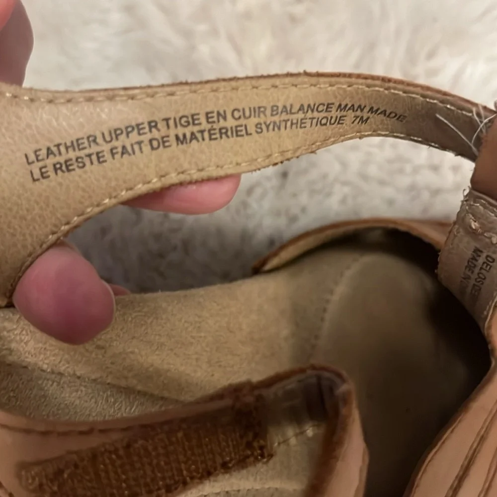 Earth Origins Women’s Tan Neutral Color Leather T Strap Maryjane Heeled Shoes 7